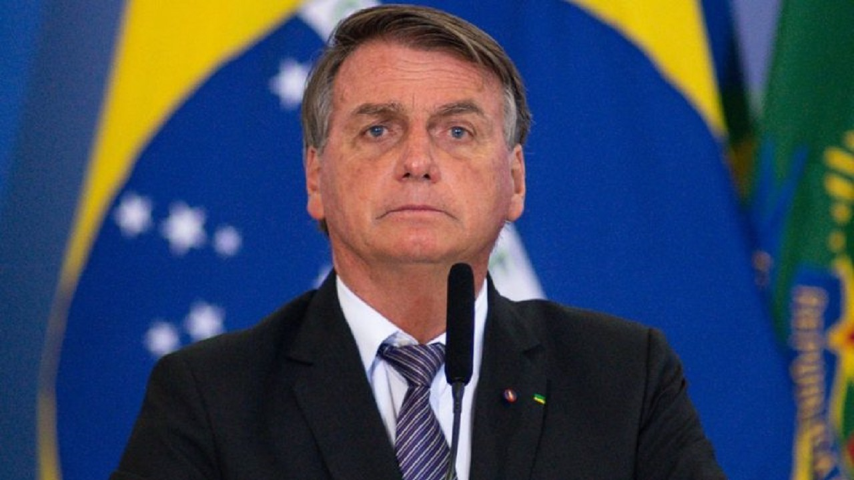 Bolsonaro pede que empresários não anunciem na imprensa que mente