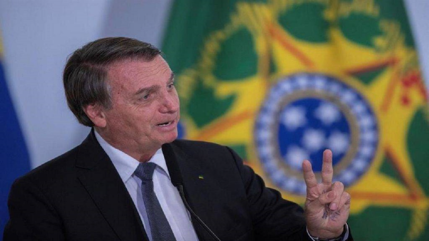 Bolsonaro diz que tem o povo como ‘maior exército do mundo’