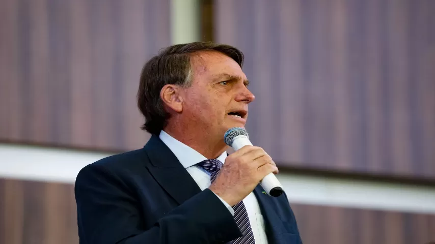 Bolsonaro diz que voto auditável é “garantia da democracia”