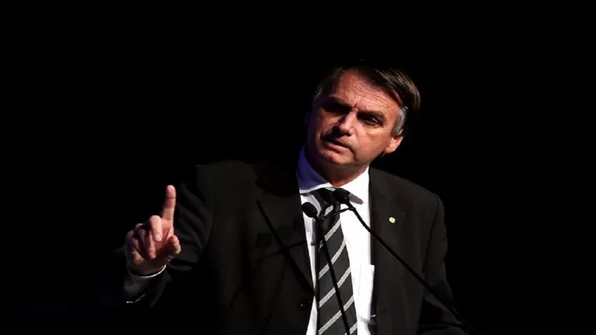 diz Bolsonaro: “Fui do tempo em que decisão do STF se cumpria. Não sou mais”