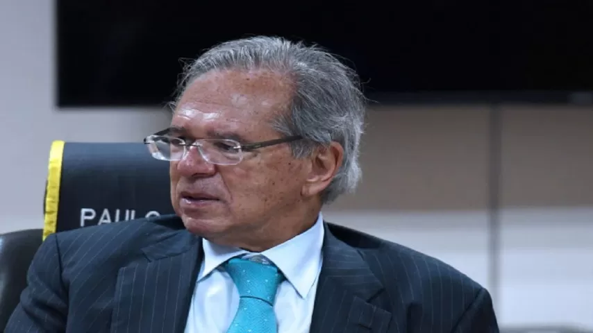 Ministro Guedes afirma que a crise externa pode não afetar o Brasil