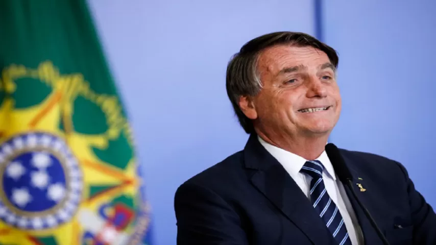 Em fórum com empresários, Bolsonaro exalta parceria do Brasil com países árabes 