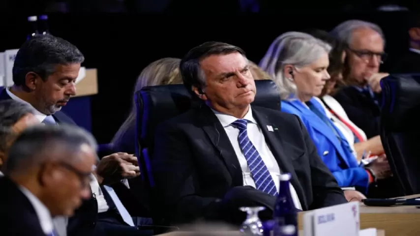 Bolsonaro dispara sobre Moraes: “Quer intimidar quem?”