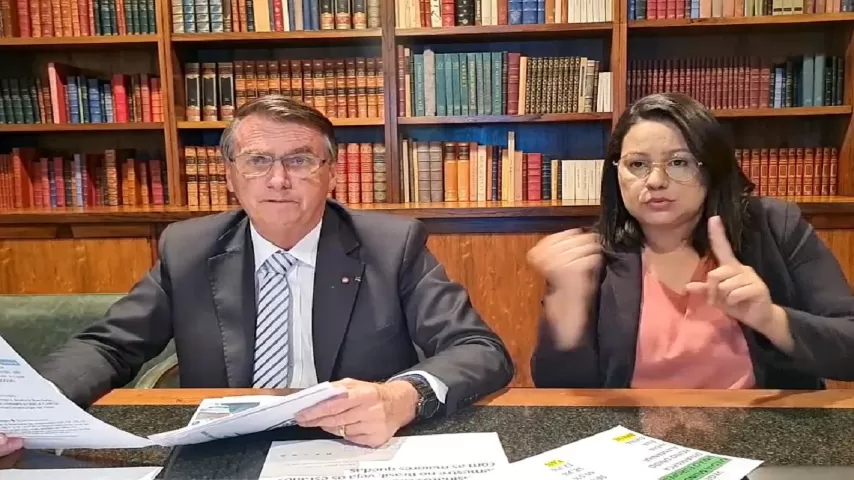 Bolsonaro quer que Moraes apresente fundamentação de ação contra empresários “o mais rápido possível”