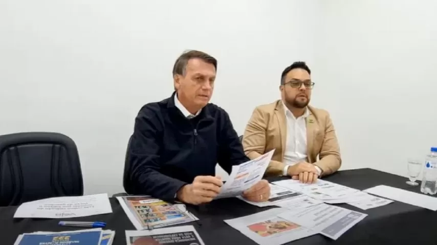 Piso da enfermagem: Bolsonaro critica mais uma interferência do STF