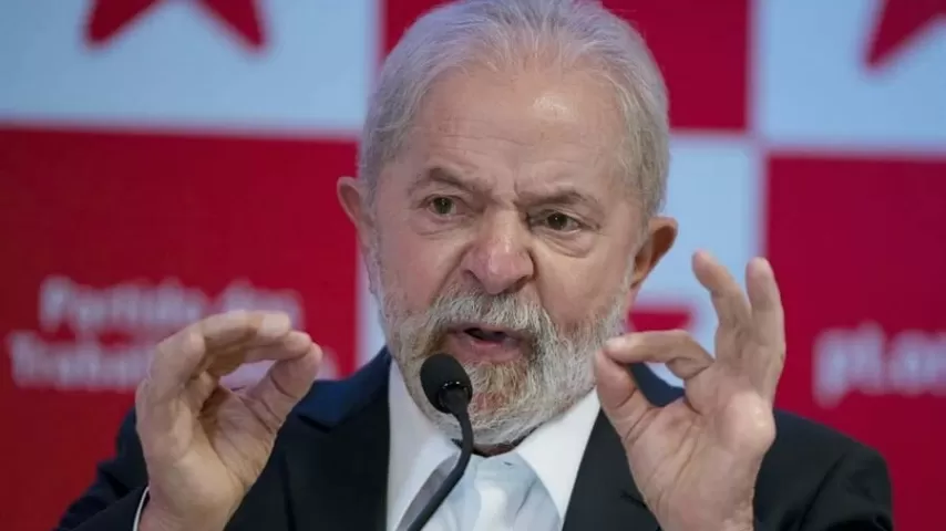 Lula paga e Google mostra fake news sobre absolvição