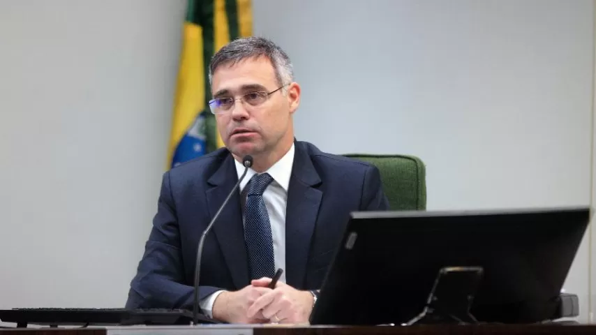 STF: André Mendonça vota para derrubar prisão de Sérgio Cabral