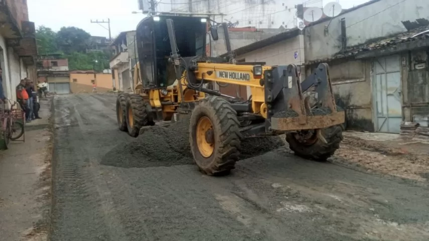 Prefeitura recupera ruas do bairro Urbis IV na zona oeste de Itabuna