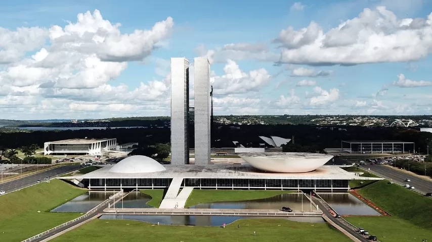 CONGRESSO APROVA ORÇAMENTO DE 2023 COM SALÁRIO MÍNIMO DE R$ 1.320,00