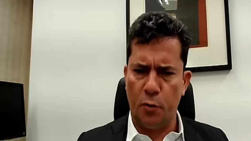 ‘Não vamos nos curvar ao governo do PT por causa da tragédia de 8 de janeiro’, diz Sergio Moro 