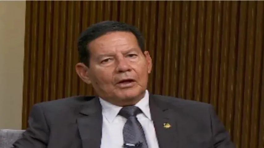 Mourão: “Bolsonaro é o grande líder da direita no Brasil” 