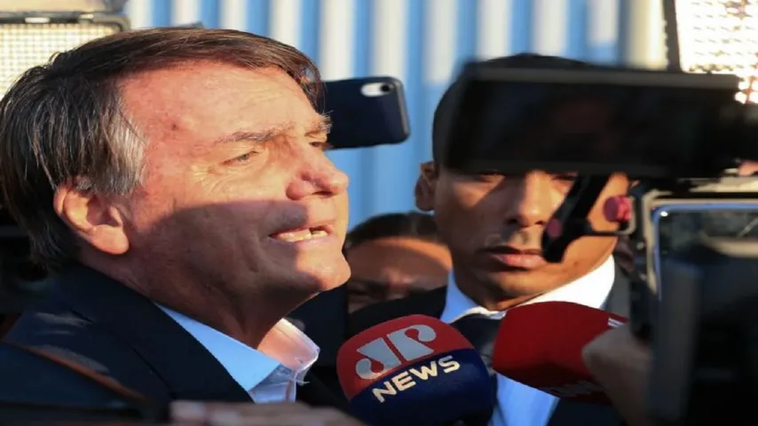 Bolsonaro diz que CPMI do 8/1 é movimento importante