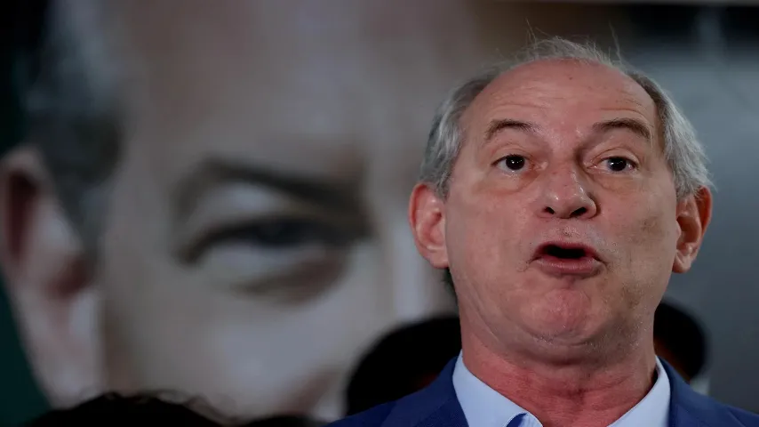 Ciro Gomes diz que “todo mundo está roubando” no governo