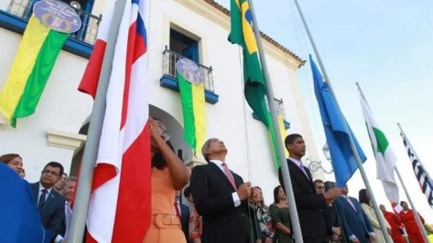 Em cerimônia de transferência da sede do Governo para Cachoeira, Jerônimo destaca a importância de contar “a verdadeira história da independência”