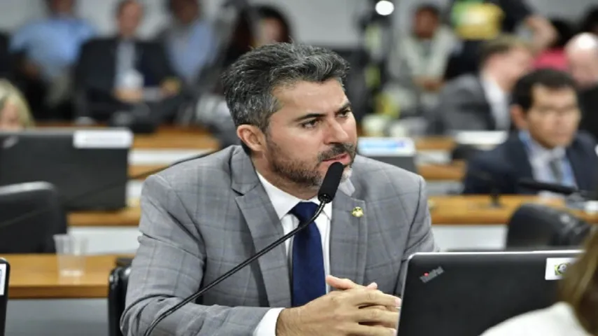 Senador denuncia “esforço do governo” para boicotar CPMI