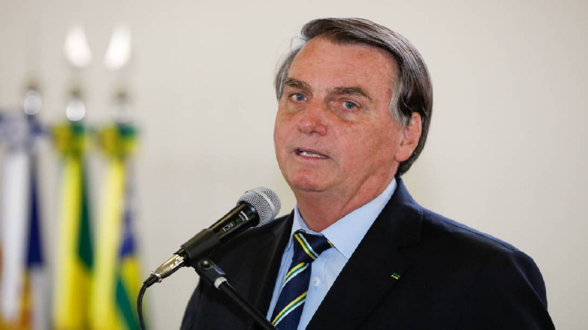 Em reação a CPI, Bolsonaro pretende reforçar retórica de perseguição política