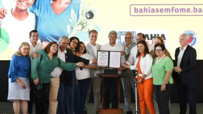Governador sanciona lei que institui o Bahia Sem Fome e anuncia conjunto de ações que fortalecem o programa
