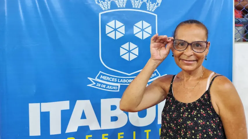 Prefeitura entrega 2 mil óculos aos pacientes do Mutirão de Saúde na Vila Olímpica de Itabuna