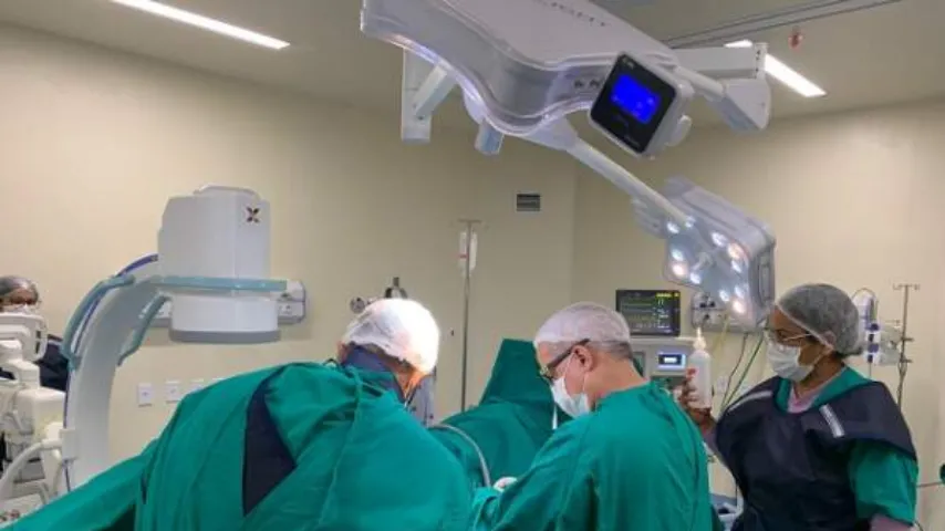 Hospital Estadual Costa das Baleias atinge 80% de ocupação e realiza primeira neurocirurgia