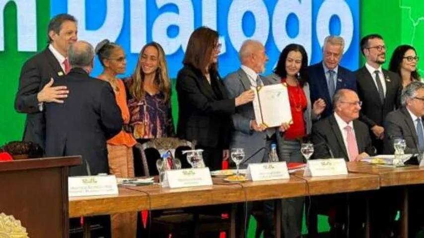 Lula assina decreto que institui Estratégia Nacional de Economia Circular