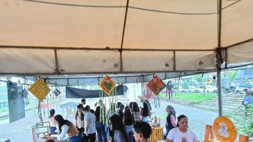 Feira Praça das Artes na Beira-Rio comemora aniversário de Itabuna