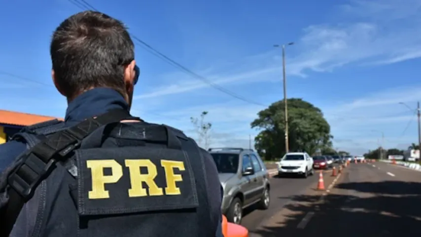 Advogado é detido com aproximadamente R$ 500 mil em espécie dentro de mala em Feira de Santana