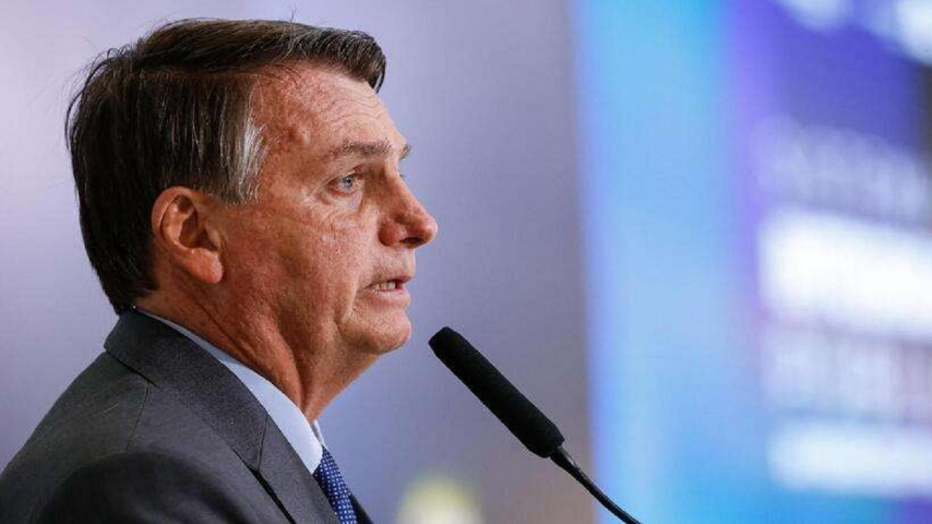 Bolsonaro diz que sem eleição democrática ‘o povo vai reagir