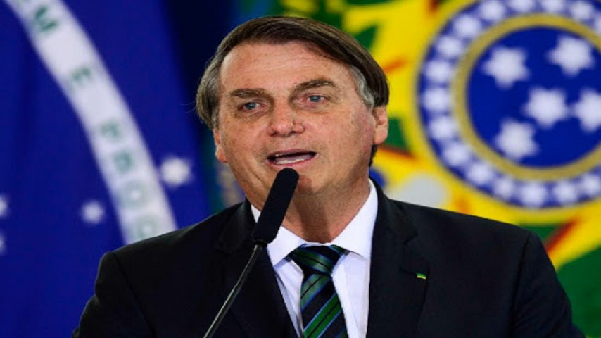 Bolsonaro chama governadores de ‘tiranos’ e diz que Exército está do lado da liberdade