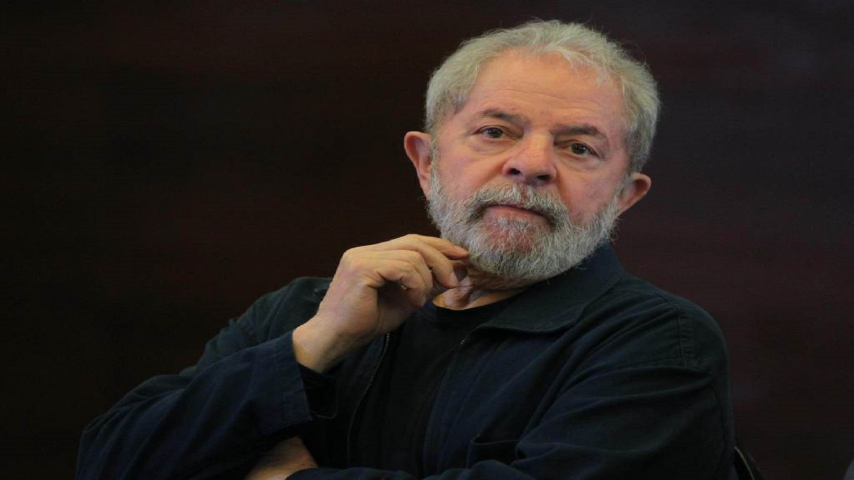 Lula vai à Europa, pois não consegue ir às ruas no Brasil