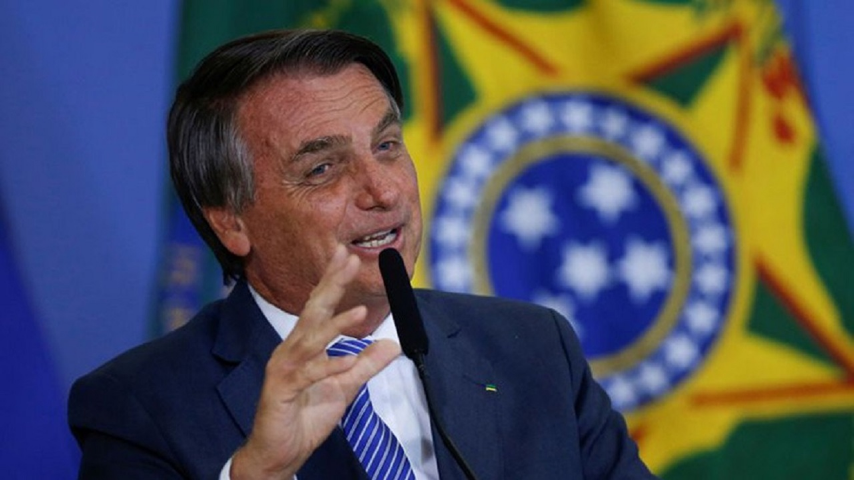 Bolsonaro confirma filiação ao PL: ‘Seremos felizes para sempre’