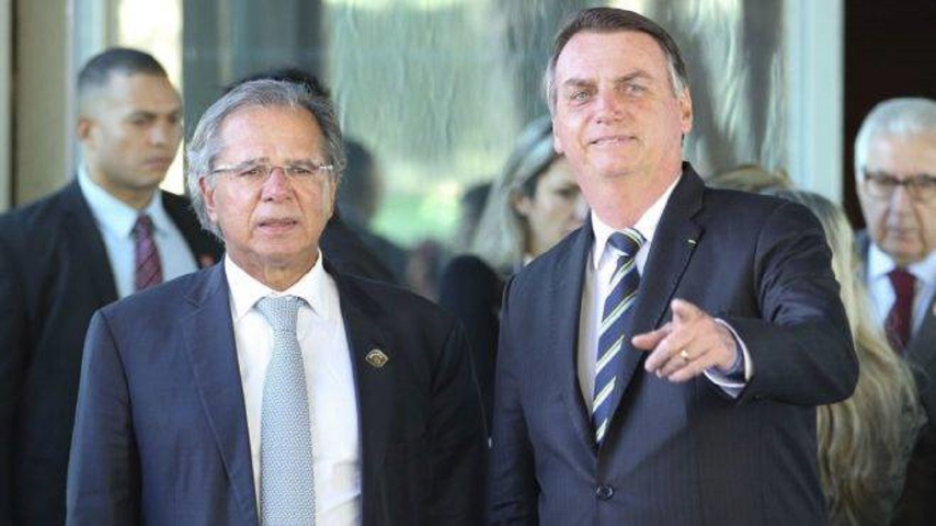 Bolsonaro diz que pode perder três ministros nas eleições 2022