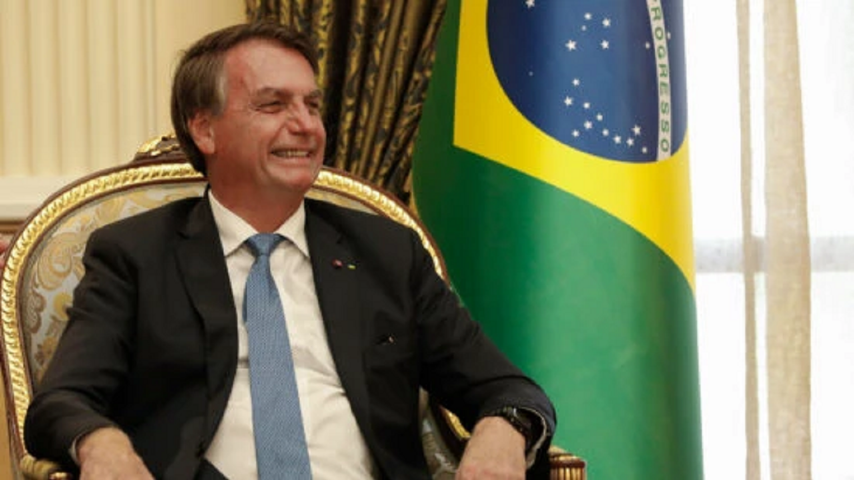 Bolsonaro sobre reeleição: ‘Com 4 no STF, a gente muda o Brasil’