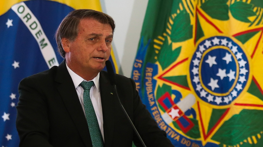 Bolsonaro diz “Se tivesse no meu lugar um petista, Brasil já era Venezuela” 